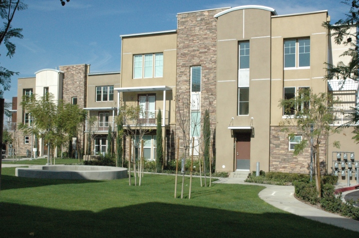 The Courtyards at City Place Santa Ana Townhomes