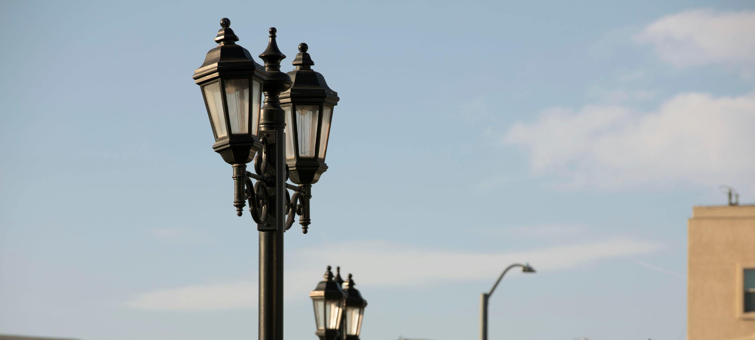 Historic lamppost in historic Santa Ana district